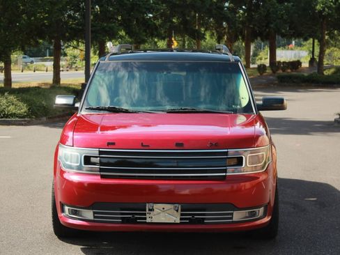 Used 2016 Ford Flex Limited w/ Equipment Group 303A AWD/4WD image 2