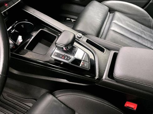 Used 2021 Audi A4 2.0T Premium w/ Convenience Package AWD/4WD image 16