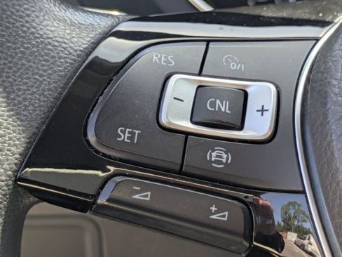 Used 2019 Volkswagen Tiguan S w/ Driver Assistance Package FWD image 13