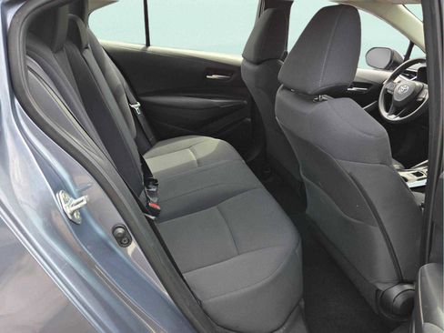 Used 2020 Toyota Corolla LE FWD image 15