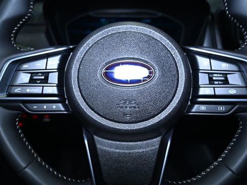 Used 2025 Subaru Forester Limited w/ Popular Package image 40