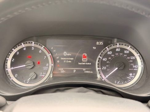 Used 2023 Toyota Highlander LE AWD/4WD image 30