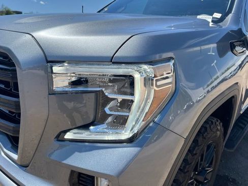 Used 2021 GMC Sierra 1500 Elevation w/ X31 Off-Road Package AWD/4WD image 10