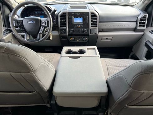 Used 2020 Ford F350 XL w/ Power Equipment Group image 23
