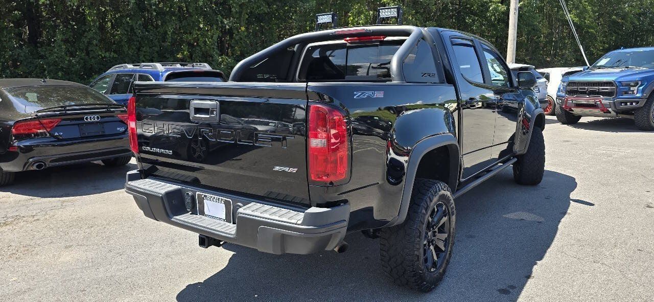 Used 2022 Chevrolet Colorado ZR2 w/ ZR2 Midnight Special Edition AWD/4WD image 6