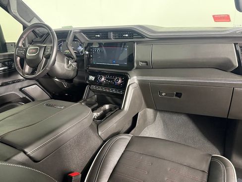 Used 2026 GMC Sierra 2500 AT4X AWD/4WD image 15