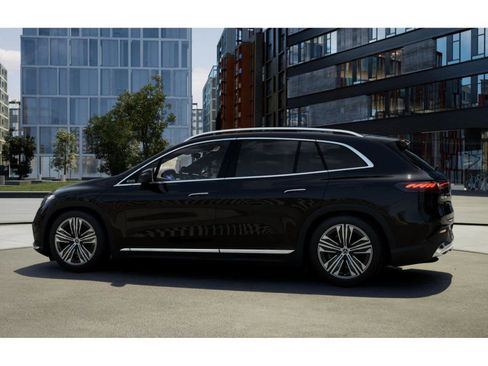 New 2026 Mercedes-Benz EQS 400 4MATIC SUV image 31