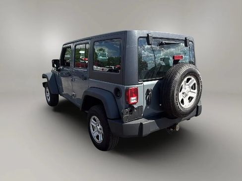 Used 2014 Jeep Wrangler Unlimited Sport w/ Connectivity Group AWD/4WD image 3
