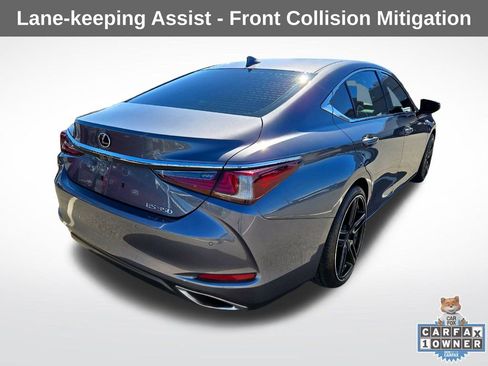 Used 2021 Lexus ES 350 350 w/ Premium Package image 9