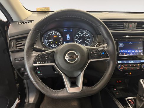 Used 2020 Nissan Rogue SL FWD image 14
