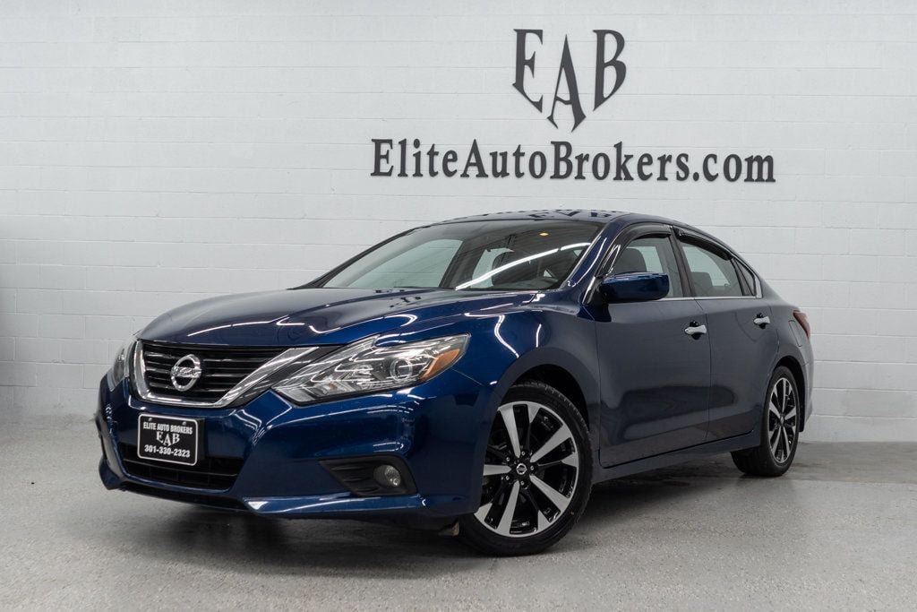Used 2018 Nissan Altima 2.5 SR FWD image 2