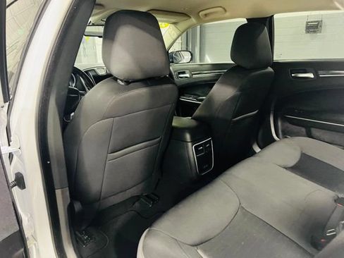 Used 2021 Chrysler 300 Touring w/ Sport Appearance Package RWD image 22