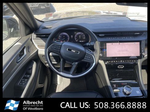 New 2026 Jeep Grand Cherokee Limited w/ Limited Altitude Package AWD/4WD image 19