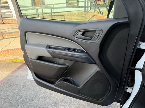 Used 2017 Chevrolet Colorado W/T w/ WT Convenience Package image 23