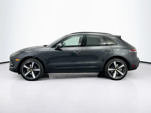 Used 2026 Porsche Macan AWD/4WD image 2