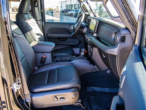 New 2026 Jeep Wrangler Unlimited Rubicon image 14