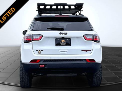 Used 2024 Jeep Compass Trailhawk w/ Trailhawk Elite Group AWD/4WD image 5