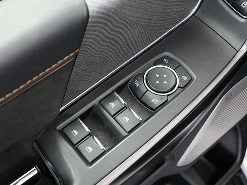 Used 2023 Ford F150 Platinum w/ Equipment Group 701A High image 21