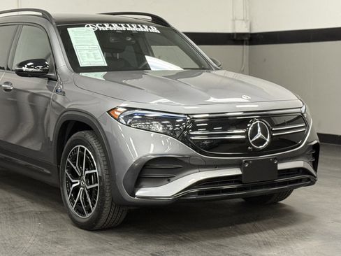 Certified 2023 Mercedes-Benz EQB 300 4MATIC image 3