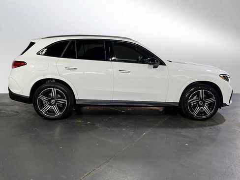New 2026 Mercedes-Benz GLC 300 4MATIC image 2