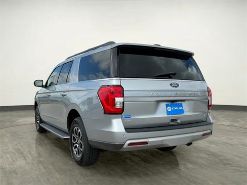 Certified 2023 Ford Expedition Max XLT image 4