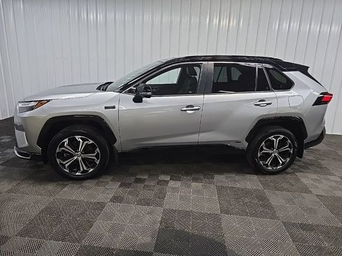 Used 2023 Toyota RAV4 XSE w/ Premium Package AWD/4WD image 5