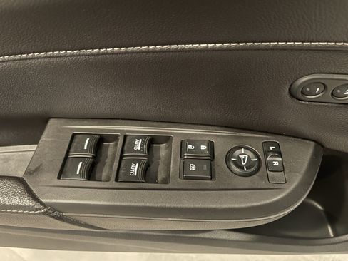 Used 2019 Acura ILX FWD image 11