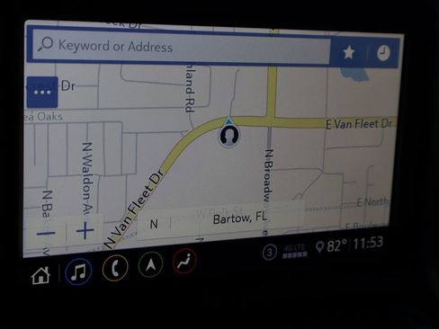 Used 2020 Chevrolet Silverado 2500 LTZ w/ Technology Package image 16