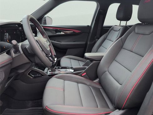 New 2026 Chevrolet TrailBlazer RS w/ Convenience Package image 33