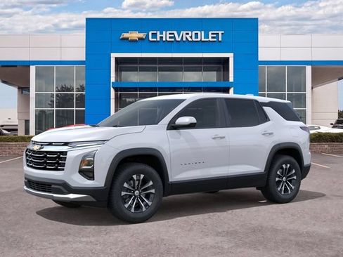 New 2027 Chevrolet Equinox LT w/ LPO, Floor Liner Package FWD image 2