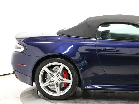 Used 2016 Aston Martin V8 Vantage GT RWD image 92