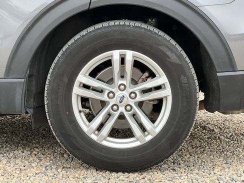 Used 2022 Ford Explorer XLT RWD image 12