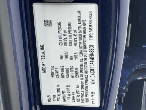 Used 2021 Tesla Model 3 Standard Range Plus image 60