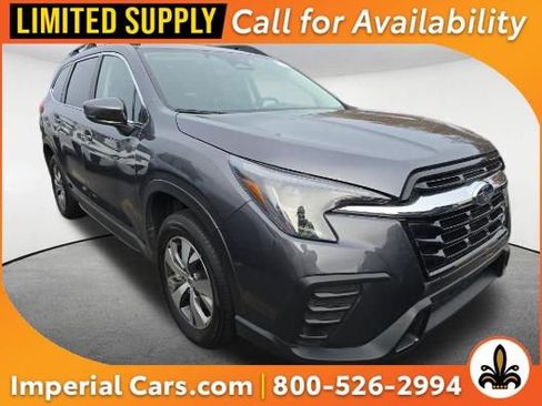 Used 2025 Subaru Ascent Premium image 1