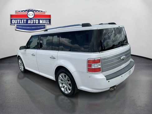 Used 2011 Ford Flex Limited FWD image 5