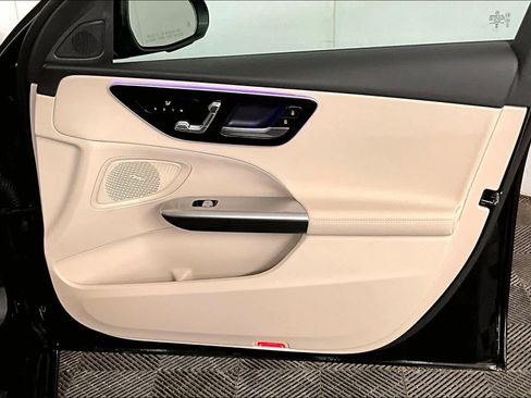 Used 2025 Mercedes-Benz C 300 C 300 image 23