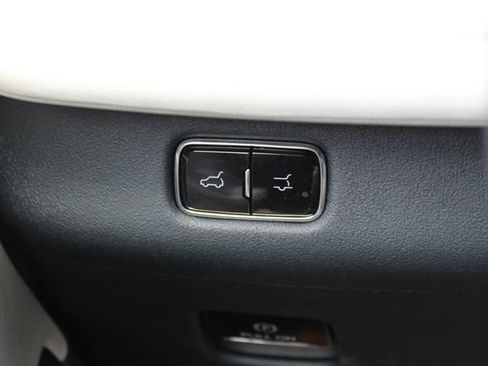 Used 2026 Lincoln Navigator Reserve AWD/4WD image 19