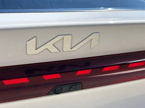 Used 2023 Kia K5 LXS image 19