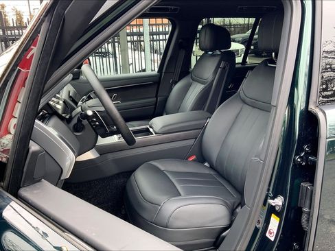 New 2026 Land Rover Range Rover SE AWD/4WD image 9