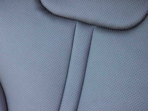 Used 2023 Genesis GV80 2.5T image 25