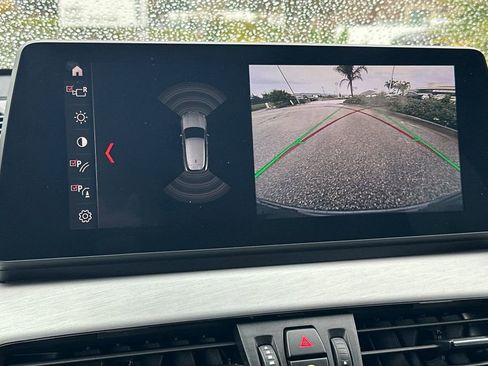 Used 2023 BMW X2 sDrive28i w/ M Sport Package image 18