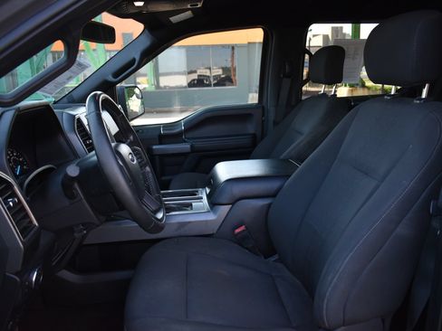 Used 2018 Ford F150 XLT w/ Equipment Group 302A Luxury AWD/4WD image 13