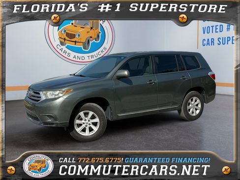 Used 2013 Toyota Highlander Base image 1