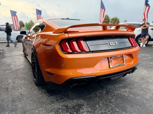 Used 2020 Ford Mustang GT Premium w/ GT Performance Package RWD image 9
