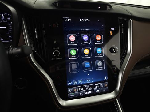 Used 2022 Subaru Outback Touring image 23