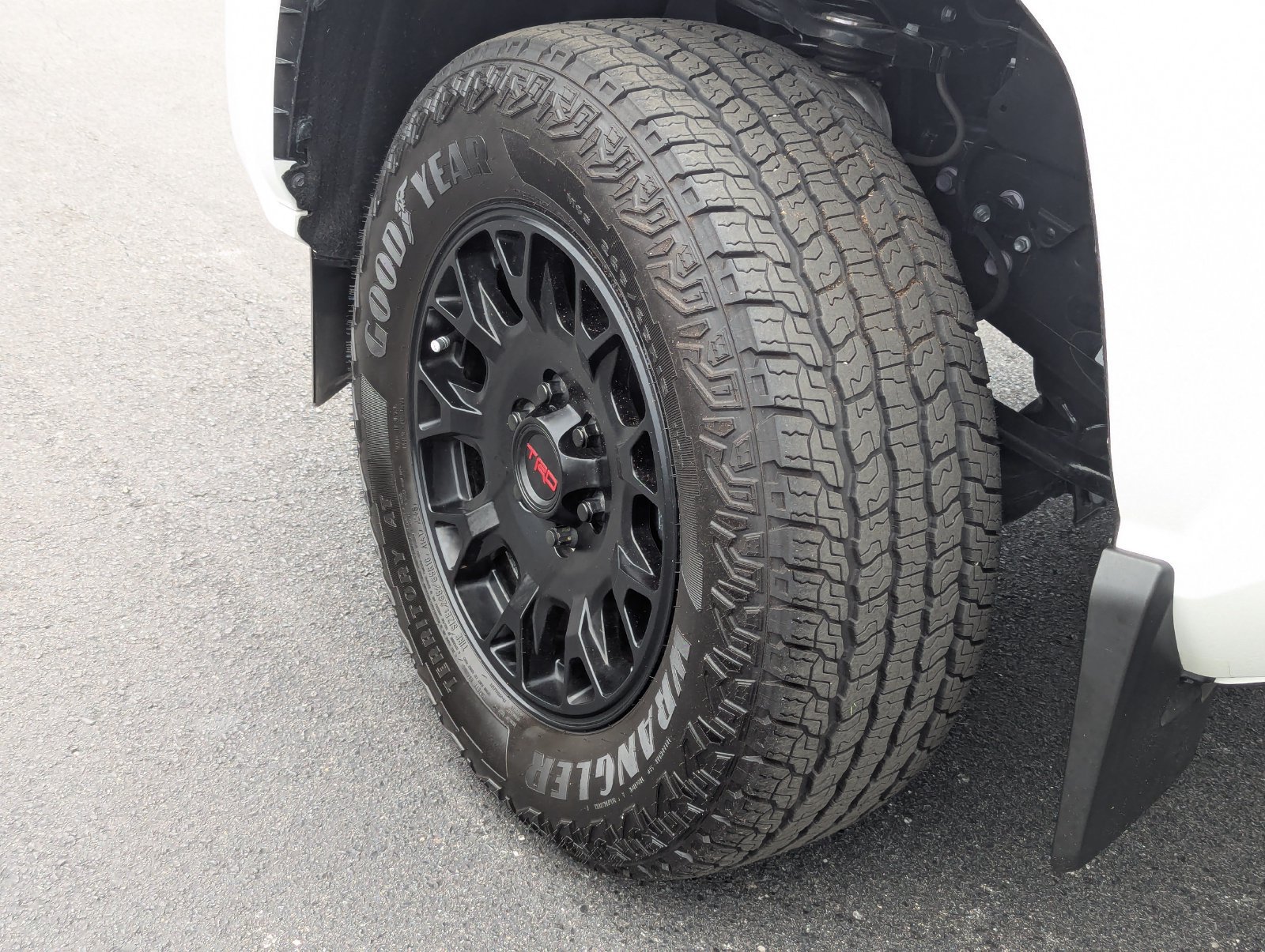 Used 2026 Toyota Tacoma SR5 RWD image 42