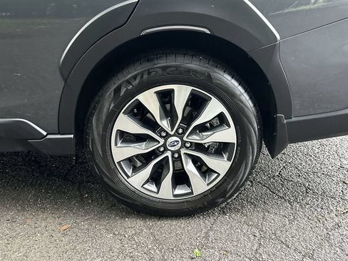 Certified 2024 Subaru Outback Touring XT AWD/4WD image 11