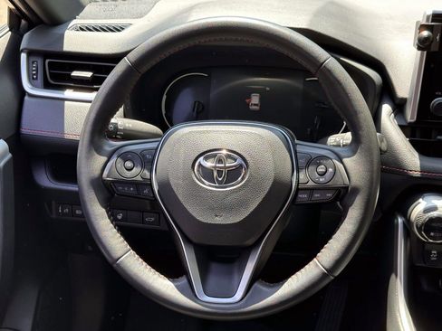 Used 2024 Toyota RAV4 SE w/ Weather & Moonroof Package AWD/4WD image 19