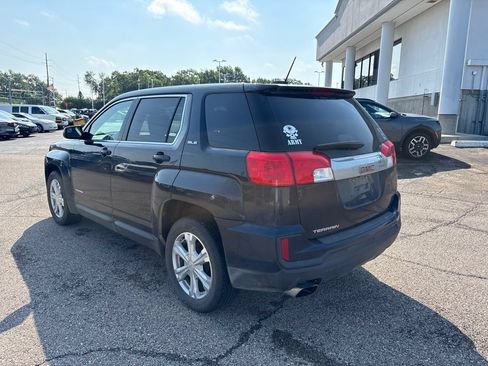 Used 2017 GMC Terrain SLE FWD image 5