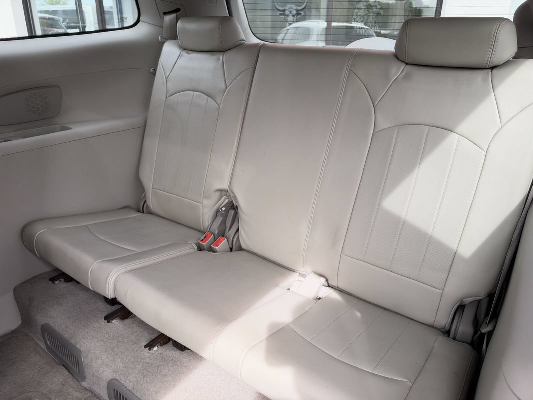 Used 2014 Buick Enclave Premium AWD/4WD image 14